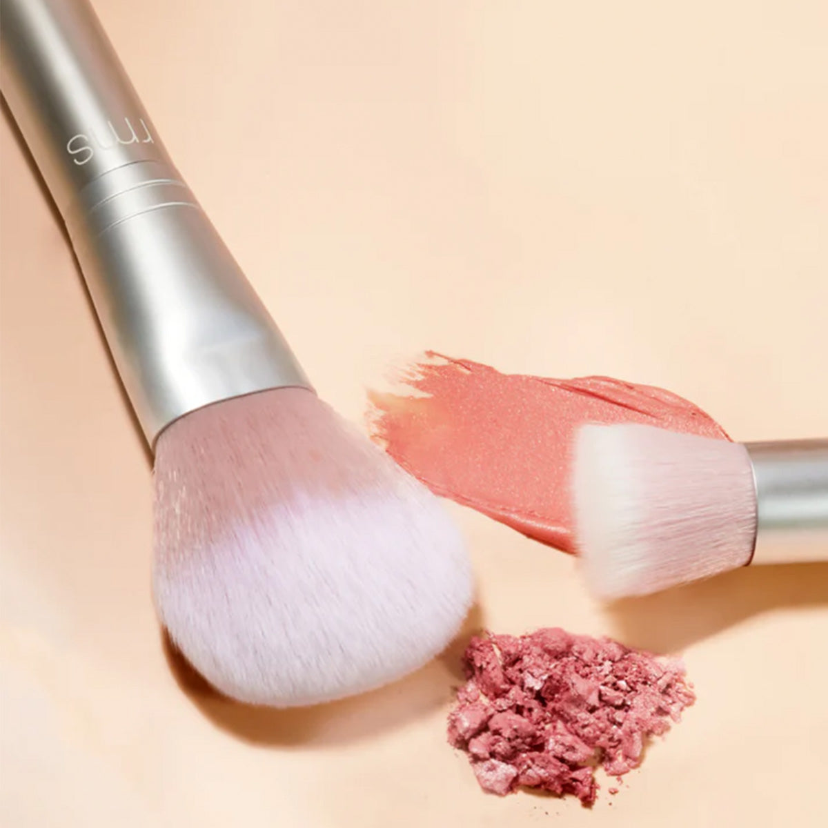 Skin2Skin Powder Blush Brush