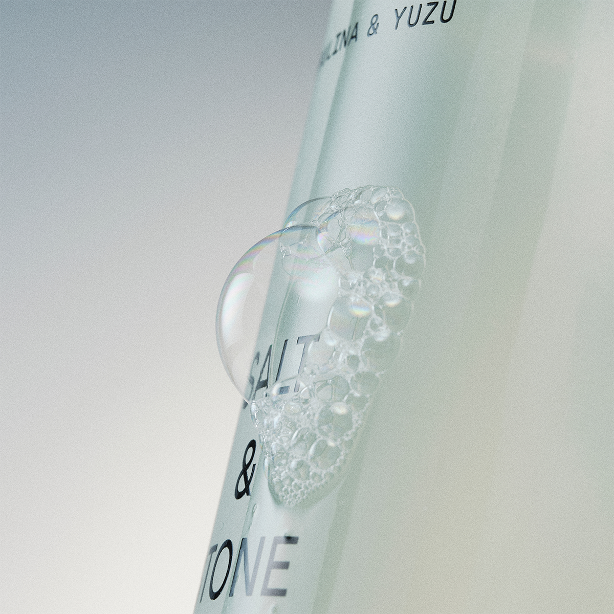 Spirulina & Yuzu Facial Cleanser 212 ml
